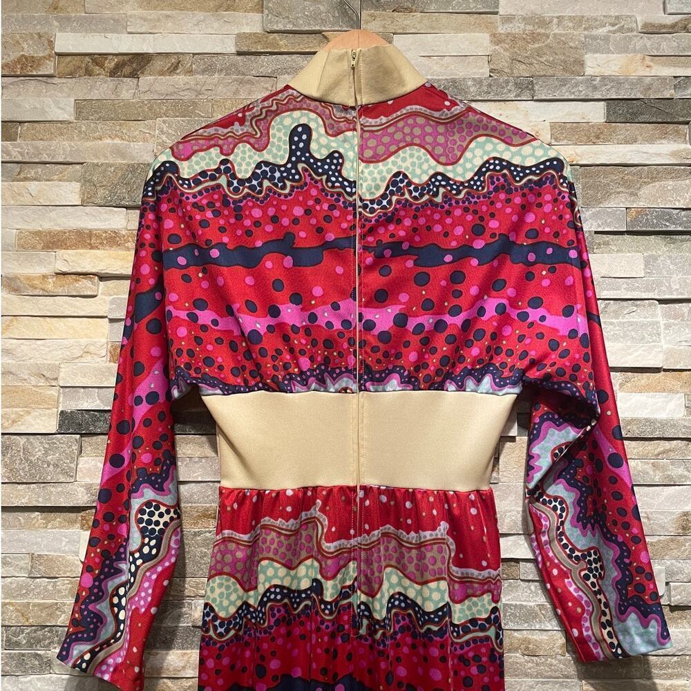Vintage 70s Disco Queen Maxi Dress M | Cutout Waist, Psychedelic Mod Print - Picture 5 of 7